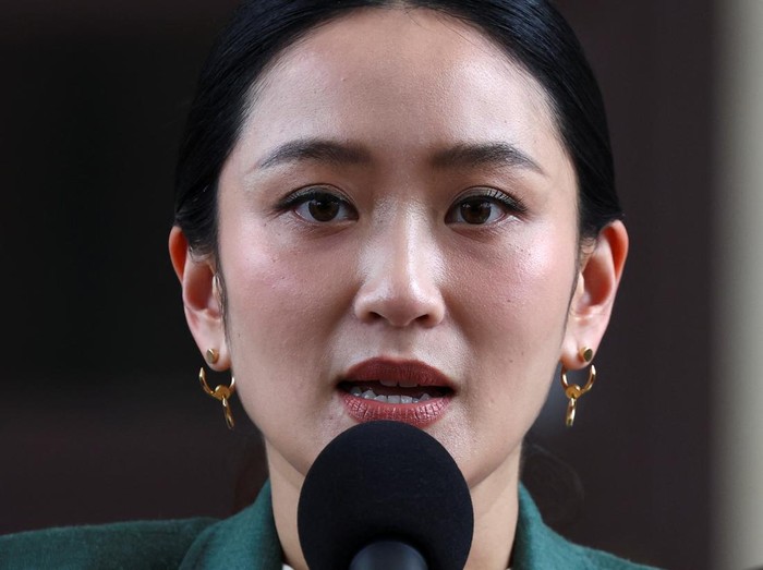 Thailands Prime Minister Paetongtarn Shinawatra looks on, after Thailands Constitutional Court suspended her from duty pending a case seeking her dismissal, at the Government House in Bangkok, Thailand, July 1, 2025. REUTERS/Athit Perawongmetha