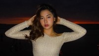 Rachel Aseelah menegaskan gak pernah melakukan tipu-tipu ke penggemar. Jujur paling males banget drama di socmed gini, tapi korbannya udah banyak banget sampe banyak yang ketipu sampe jutaan dan bisa-bisanya yang kena gue! tulisnya. (Foto: dok Instagram btr_rachel)