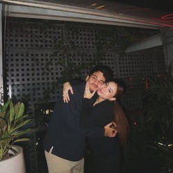 Selamat 7 Tahun Pernikahan Rizky Alatas dan Adzana Bing Slamet