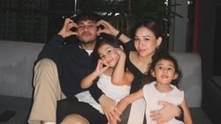 Selamat 7 Tahun Pernikahan Rizky Alatas dan Adzana Bing Slamet Selamat 7 Tahun Pernikahan Rizky Alatas dan Adzana Bing Slamet