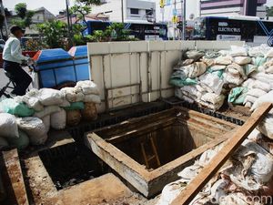 Tata Kabel Bawah Tanah, Proyek Galian SJUT Warnai Jalan Matraman