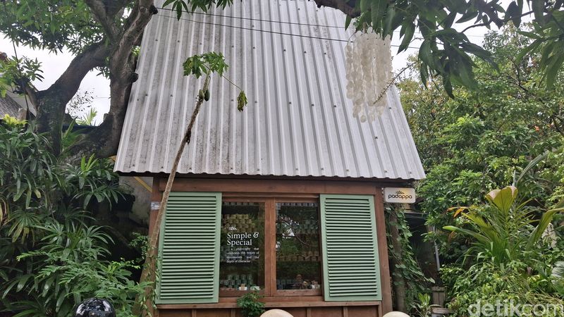 Teh Padappa, Jalan Gunung Tangkuban Perahu, Kerobokan Kelod, Badung. Kamis (26/6/2025). (Fabiola Dianira)