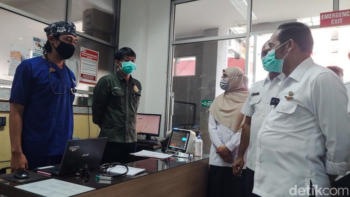 Wali Kota Cimahi, Ngatiyana sidak ke RSUD Cibabat