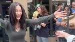 Agnez Mo Selebrasi Ultah ke-39 di Lokasi Syuting