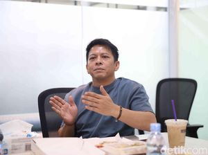 Ariel NOAH Ungkap Masih Ada Penyanyi Kena Somasi
