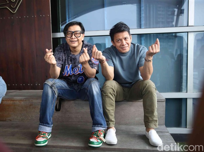 Ariel Noah dan Armand Maulana ke kantor detikcom Jakarta, Kamis (3/7/2024).