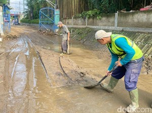Biang Kerok Banjir Cimahi: Bangunan Liar hingga Sungai Dangkal