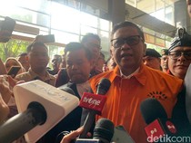 Berompi Tahanan Oranye, Hasto Kristiyanto Ngaku Siap Hadapi Tuntutan Jaksa KPK