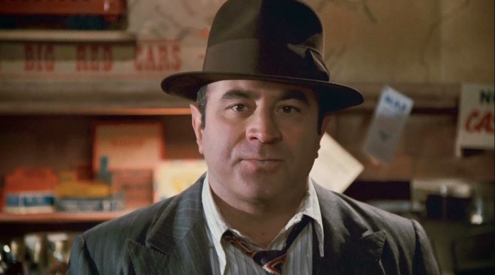 Bob Hoskins.