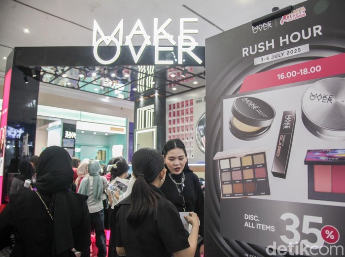 Suasana Jakarta X Beauty 2025 di JCC, mulai dari 3-6 Juli 2025. Suasana Jakarta X Beauty 2025 di JCC, mulai dari 3-6 Juli 2025.