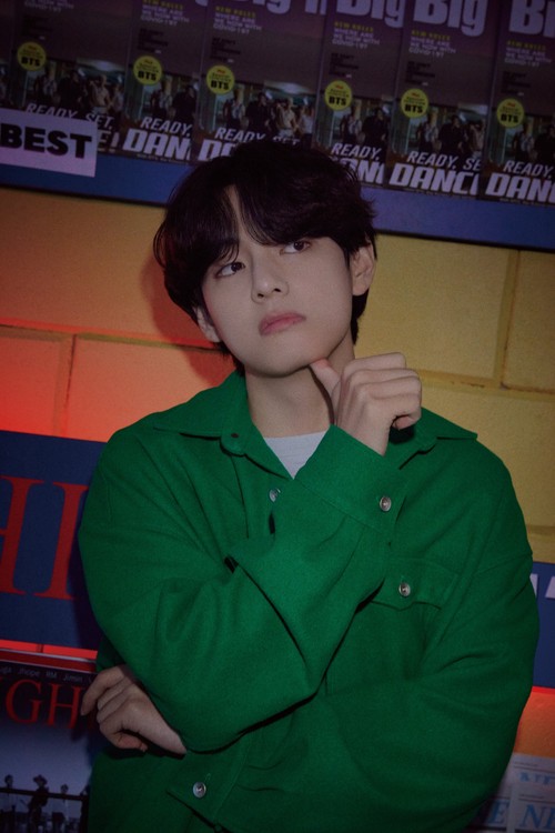 Foto BTS untuk album PERMISSION TO DANCE ON STAGE – LIVE.
