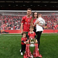 Instagram Rute mendokumentasikan dukungan setianya kepada pesepakbola 28 tahun itu. Selama bertahun-tahun dia setia mendukung Diogo Jota, mulai dari pertandingan Liverpool, Timnas Portugal, dan selama masa bermainnya di Wolves.  Foto: Dok. Instagram @diogoj_18