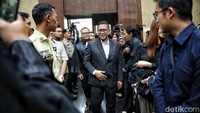 Tuntutan pidana itu terkait dua perkara utama: suap pergantian antarwaktu (PAW) anggota DPR Harun Masiku ke Wahyu Setiawan, serta perintangan penyidikan terhadap kasus Harun Masiku.  