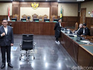 Di Ruang Sidang, Hasto Bawa-bawa Kasus Anas Urbaningrum dan Antasari Azhar