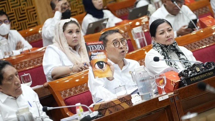 Menteri Kebudayaan (Menbud) Republik Indonesia Fadli Zon memastikan proses penulisan sejarah nasional dilakukan secara terbuka, ilmiah, dan inklusif.