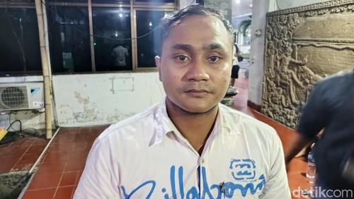 Febryani, salah seorang penumpang selamat dari peristiwa tenggelamnya KMP Tunu Pratama Jaya di Selat Bali, Kamis (3/7/2025). (Foto: I Putu Adi Budiastrawan/detikBali)