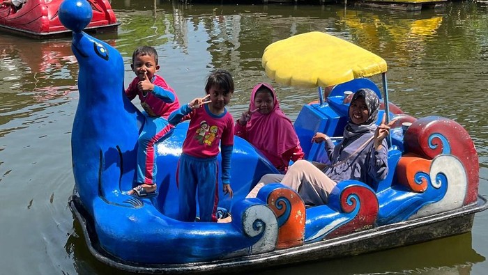 Grand Maerakaca, tempat liburan anak di Semarang