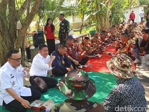 Tinjau Retret Hari Pertama, Herman Deru Makan Bersama Siswa
