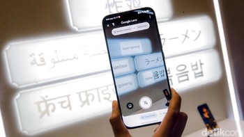 Sistem operasi MagicOS 9.0 berbasis Android 15 berjalan di Honor 400. Selain untuk fotografi, ponsel ini juga membawa sederet fitur AI lainnya seperti Circle to Search, Gemini, AI Deepfake Detection, Magic Portal, AI Translation, AI Subtitles, dan AI Writing Tools.