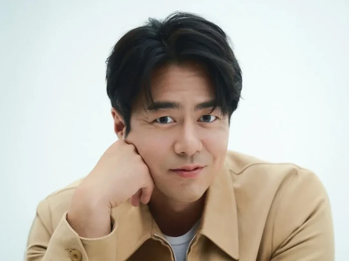 Aktor Korea Selatan Jeon Suk Ho.