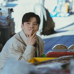 12 Aktor Korea Selatan Pilih Independen Bikin Agensi Sendiri