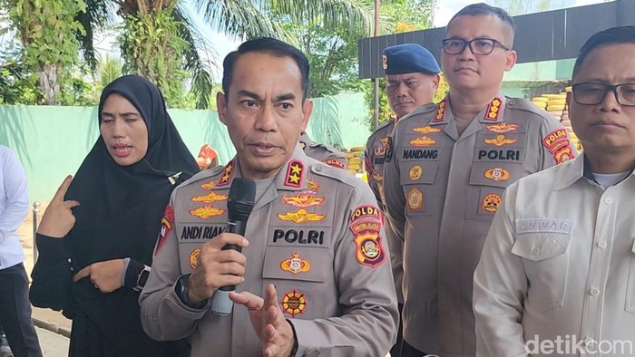 Kapolda Sumsel Irjen Andi Rian R Djajadi