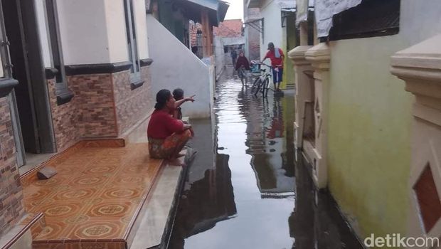 Kondisi di Desa Ambulu, Cirebon