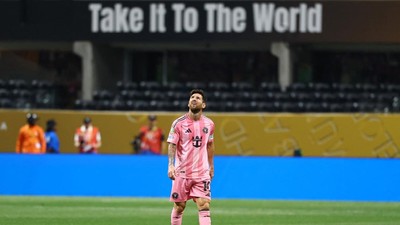 Proyeksi Liar Messi: Pilih Man City, Al Hilal, atau Barca?
