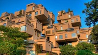Habitat-67, Montreal, Kanada. Habitat-67 adalah kompleks perumahan futuristik yang dirancang oleh arsitek Moshe Safdie untuk Expo 67. Struktur beton berbentuk modular ini menawarkan hunian bergaya urban yang unik. Foto: Dok. Boredpanda
