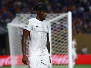 Noni Madueke Selangkah Lagi Gabung dengan Arsenal