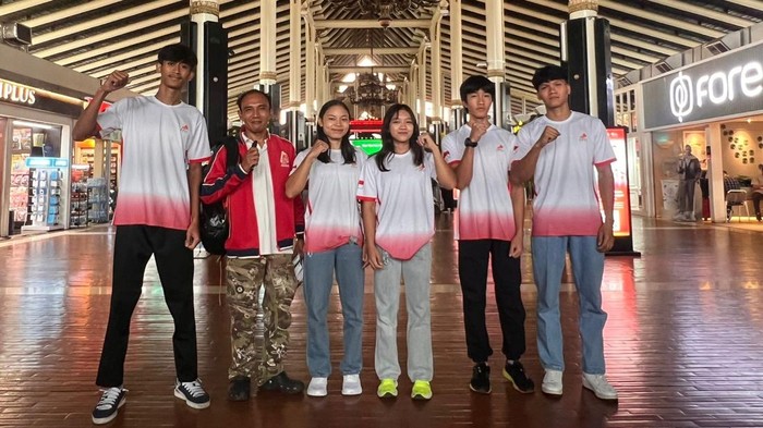 atlet-atlet panjat tebing Indonesia