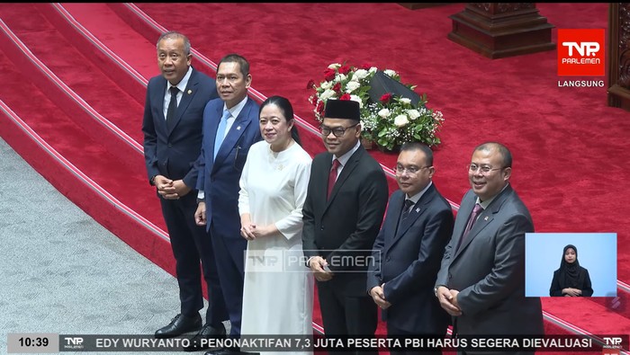 Paripurna DPR Restui Ricky Perdana Gozali Sebagai Deputi Gubernur BI.
