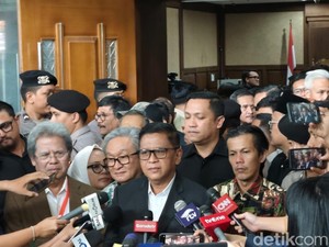 Pihak Hasto Kristiyanto Sambut Baik Pemberian Amnesti dari Prabowo