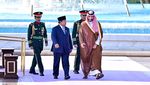 Pelukan Hangat Prabowo dan Pangeran MBS