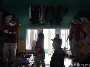 Lapas Narkotika Muara Sabak Dirazia, Gunting hingga Alat Cukur Disita