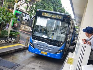 Arti Kode Rute Layanan Transjakarta, Simak Penjelasannya di Sini