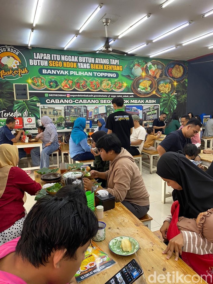 Sego Ndok Mbak Asih