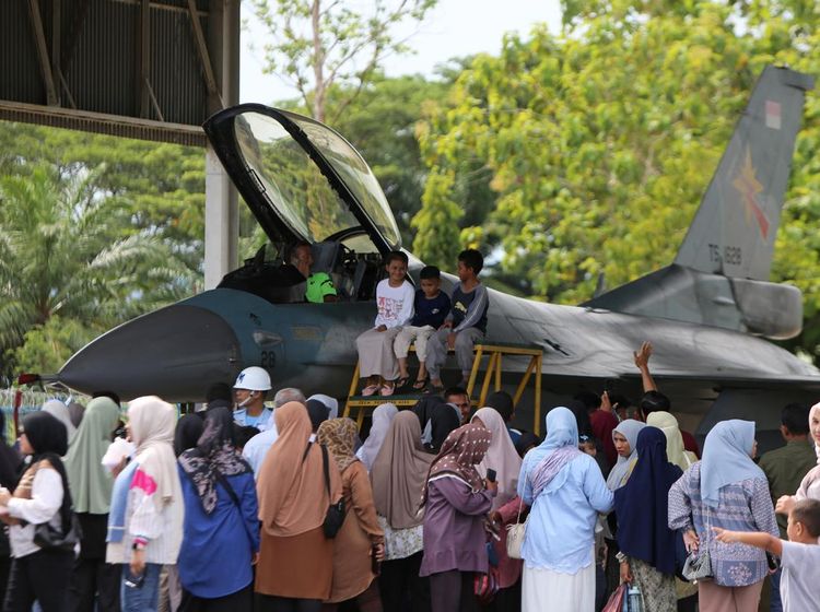 Serunya Liburan Sambil Kenal Alutsista di Lanud Sultan Iskandar Muda Aceh