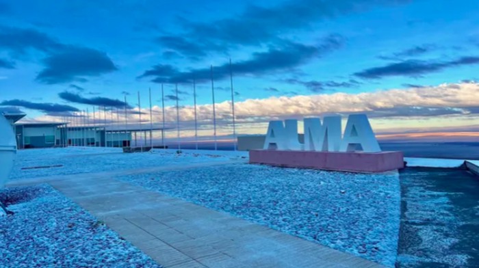Teleskop ALMA
