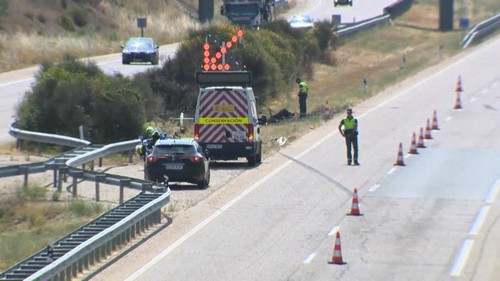 Diogo Jota meninggal dunia akibat kecelakaan mobil. Kondisi Lamborghini yang ditumpangi Diogo Jota hancur berantakan hingga terbakar.

Mobil yang ditumpangi Diogo Jota habis dilalap api. Peristiwa itu terjadi pada Kamis (3/7) dini hari waktu Spanyol.