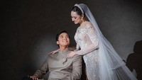 Billy Syahputra cuma bicara soal halal terkait Vika Kolesnaya tanpa mendetail terkait sudah menikah atau belum. Sebenarnya dirayakan atau tidak yang penting kan sudah halal, tuturnya. (Foto: dok Instagram vika.kolesnaya)