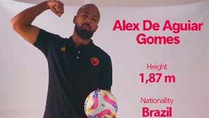 Alex Tanque resmi diperkenalkan PSM Makassar.