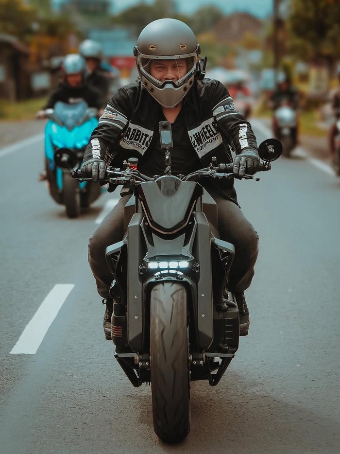 Ariel NOAH Ariel NOAH motoran.