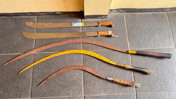 Barang bukti tawuran di Kota Bogor. (Dok. ist)