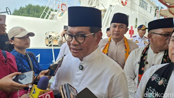 Gubernur Jakarta Pramono Anung menyoroti masalah stunting di Pulau Kelapa, Kepulauan Seribu, meski anak-anak di sana punya pola makan sering konsumsi ikan. (Brigitta Belia/detikcom)