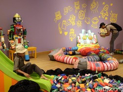 Video: Terpana dengan Karya Anak-anak di Pameran Kids Biennale 2025