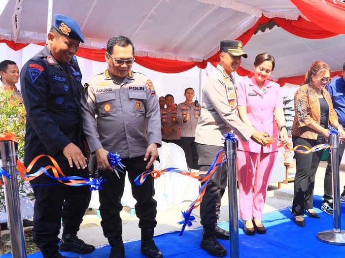 Kapolres Kediri Kota Resmikan Perumahan Grand Dharaka untuk ASN dan Anggota