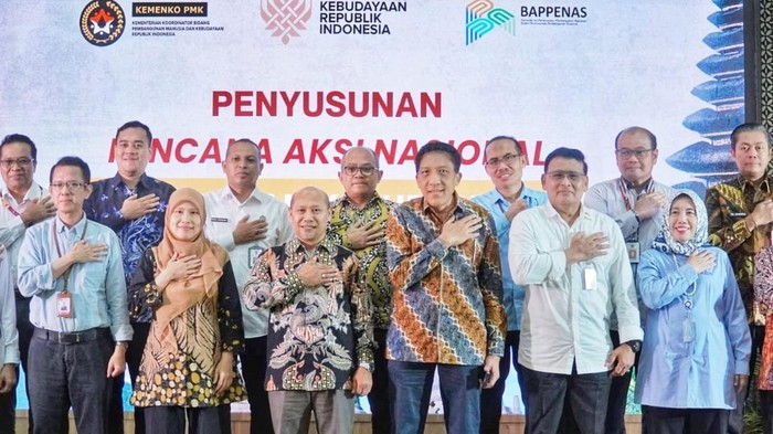 Kementerian Kebudayaan (Kemenbud) bersama Kementerian Koordinator (Kemenko) Pembangunan Manusia dan Kebudayaan (PMK) serta Kementerian Perencanaan Pembangunan Nasional/Bappenas menggelar Kick Off Penyusunan Rencana Aksi Nasional Pemajuan Kebudayaan (RANPK) Tahap I (2025–2029) di Kantor Kemenko PMK.