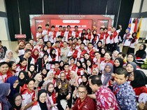 Jadi Narsum KKN Kebangsaan Unhas, Menbud Ajak Mahasiswa Lestarikan Budaya