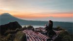 Rayakan Ultah ke-31, Nikita Willy Makan Malam Bareng Keluarga di Labuan Bajo